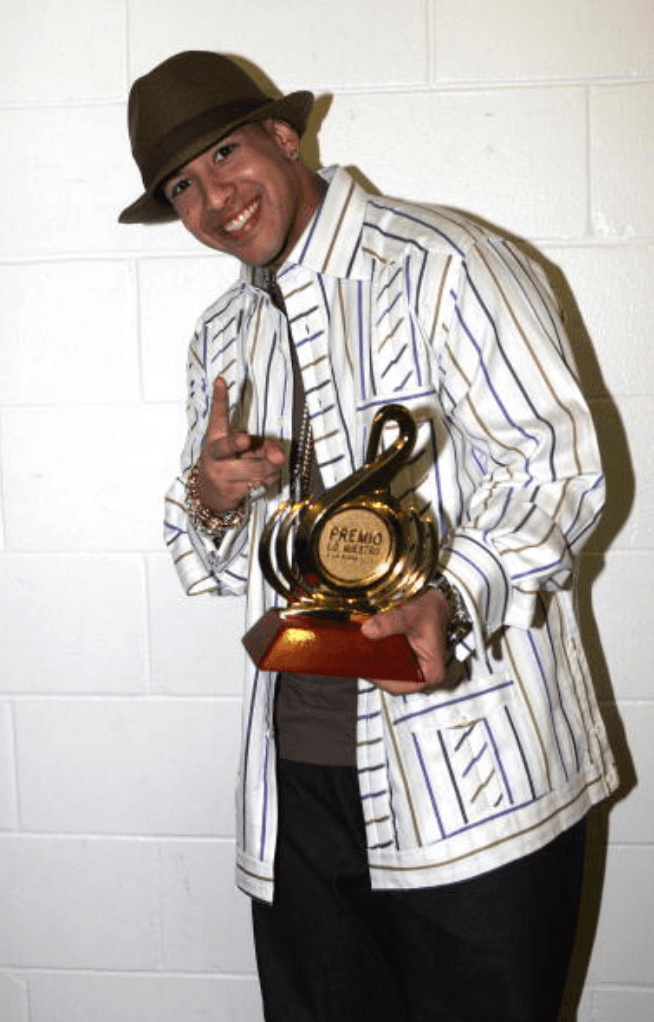 Cuando empezaron a lloverle premios a Daddy Yankee: 2005.