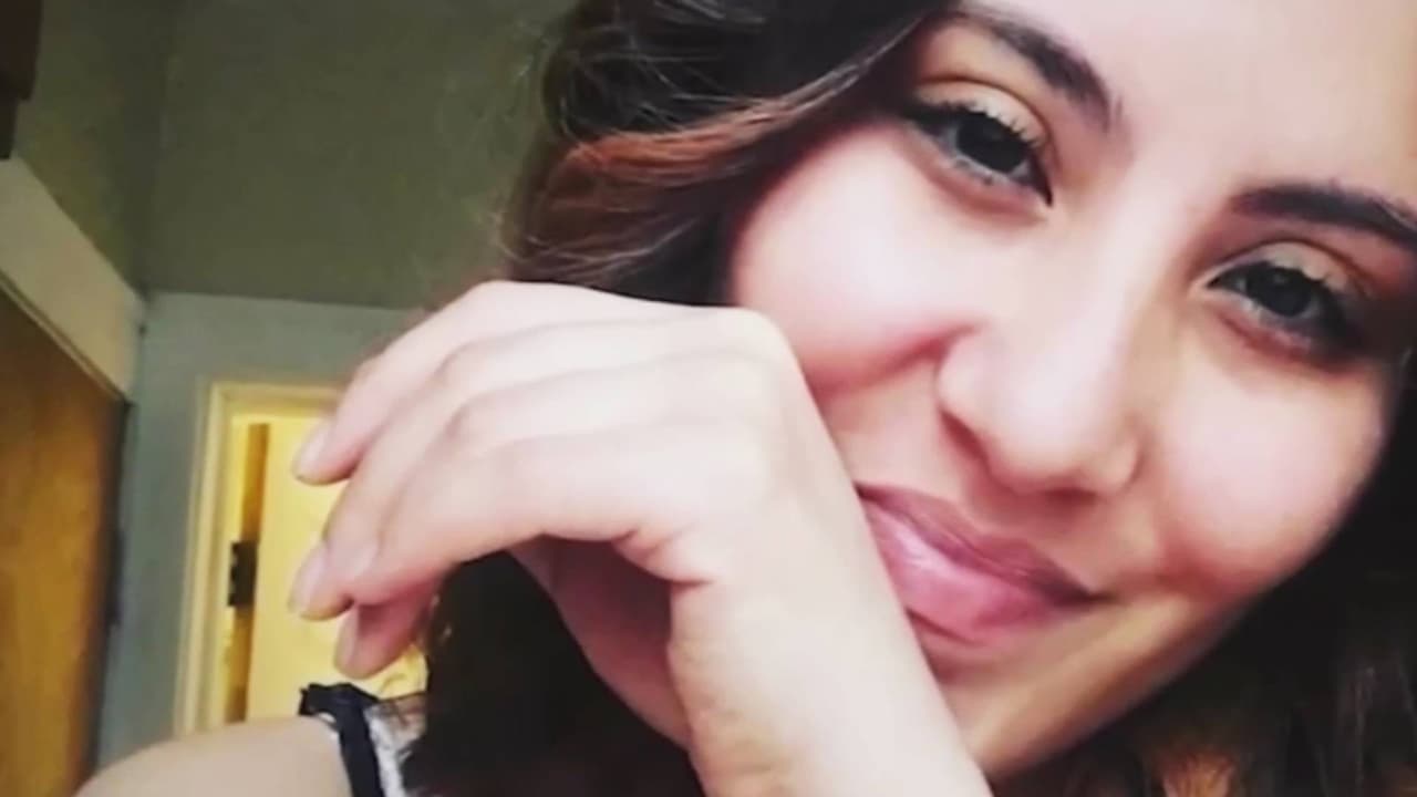 Kristina de Jesús, de 26 años, murió frente a su vivienda en el vecindario de Chatham, al sur de 
<a href="https://www.univision.com/temas/chicago">Chicago</a>, en la noche de este martes 17 de agosto, mientras estaba con su pequeño hijo.