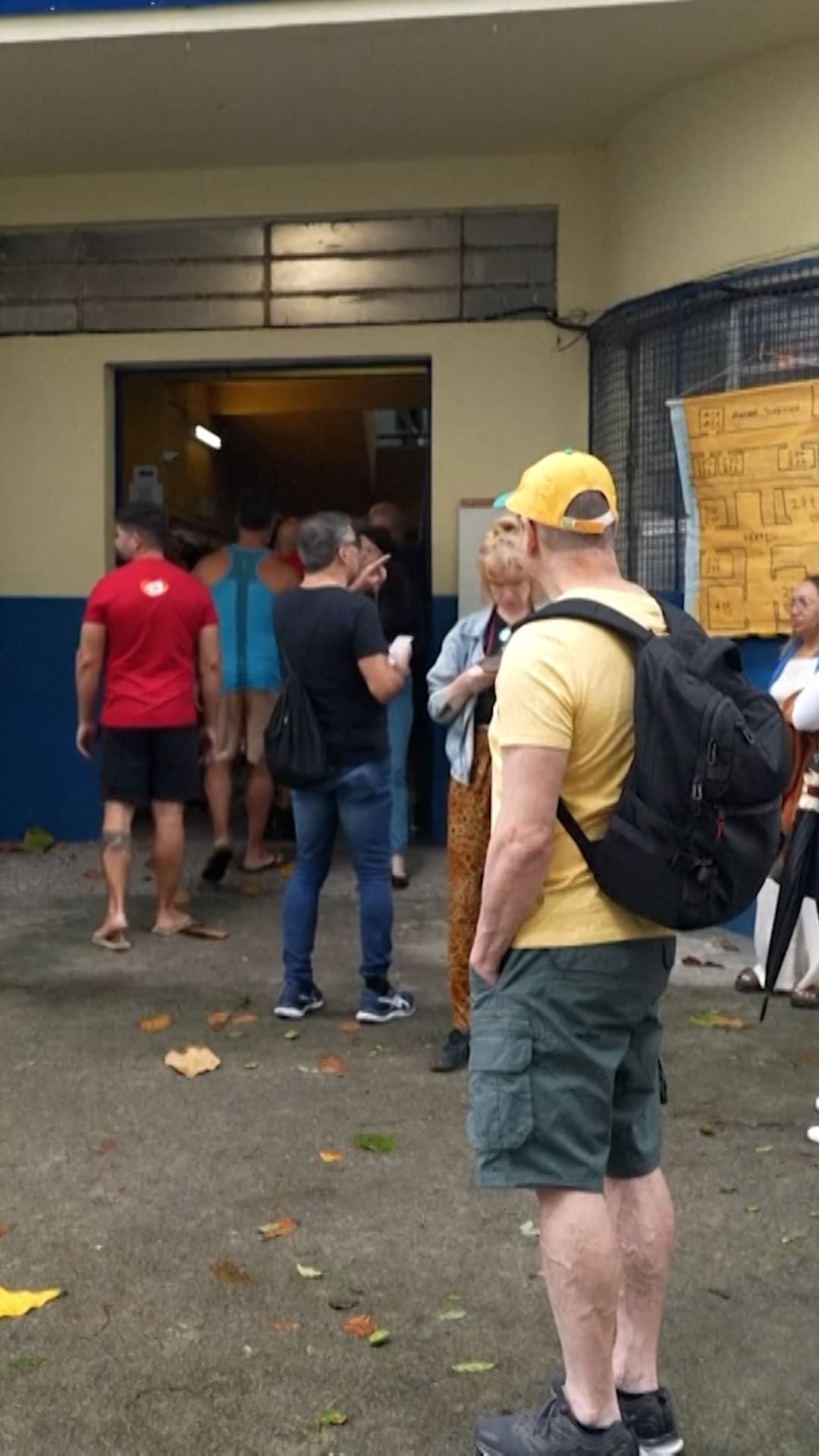 ¿Por qué extendieron el horario para votar en Brasil?