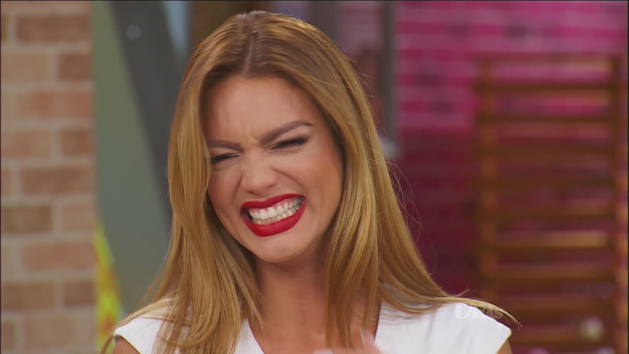 Mucha emoción en el estudio.