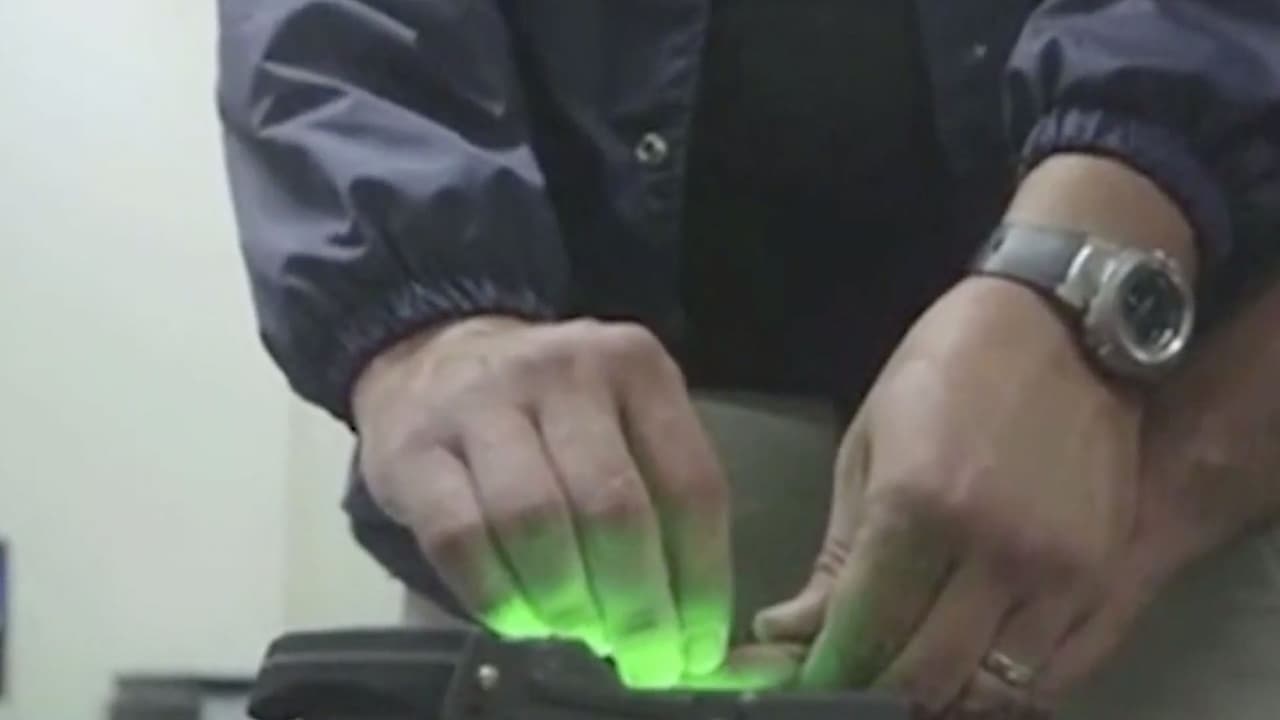 Ser residente del condado Harris. 
<br>