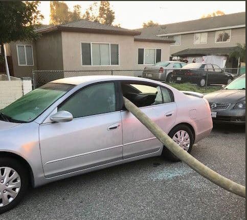 El equipo de emergencia atendió una llamada de incendio en la cuadra 100 de la calle North West alrededor de las 6:30 a.m. en un edificio de cuatro unidades.