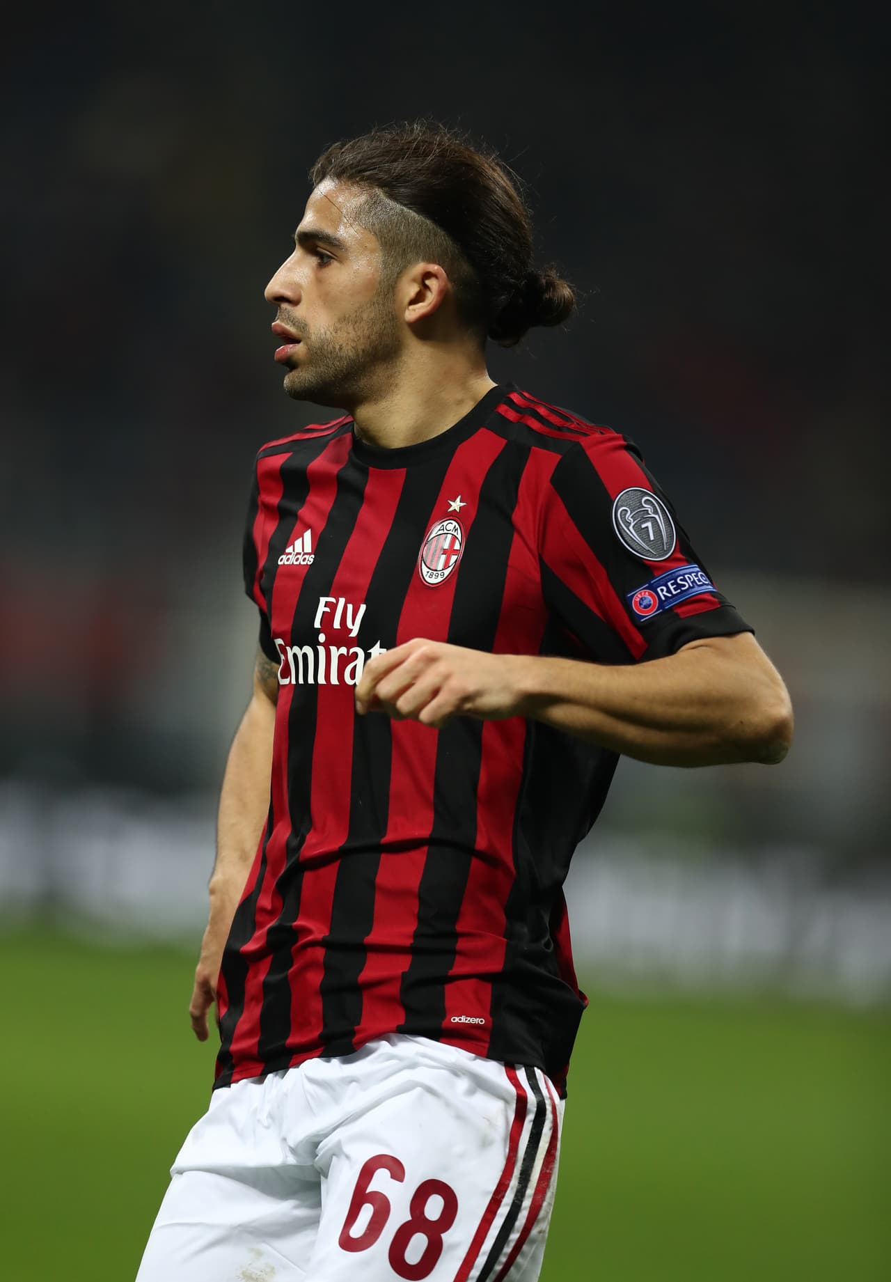 Otro de los que llegó con gran cartel al Milan fue Ricardo Rodríguez, pero tampoco pudo hacer mucho para llevar al equipo Rossonero a lo más alto. Ahora se dice que el Dortmund lo buscaría.