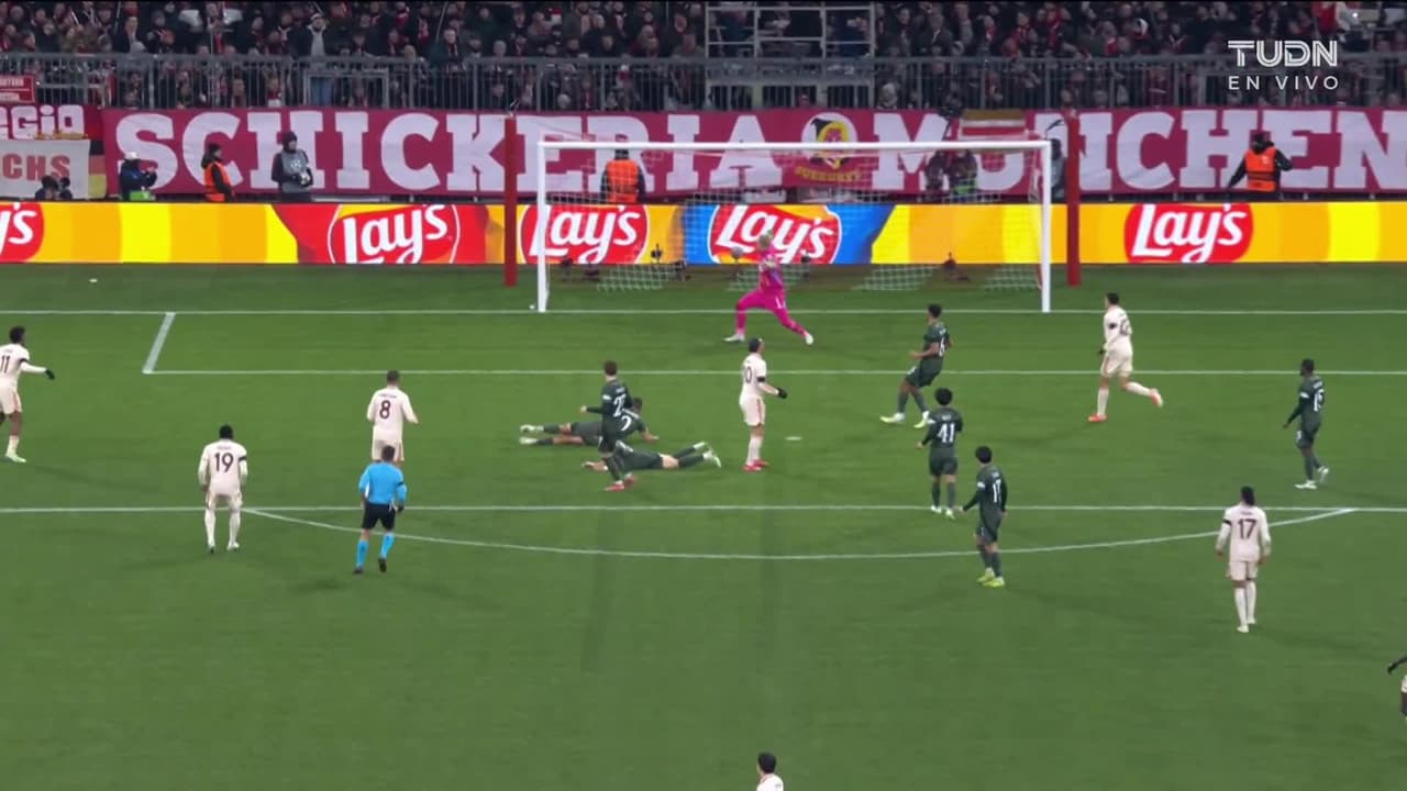 ¡Bayern busca evitar el tiempo extra! El tiro de Sané se va desviado