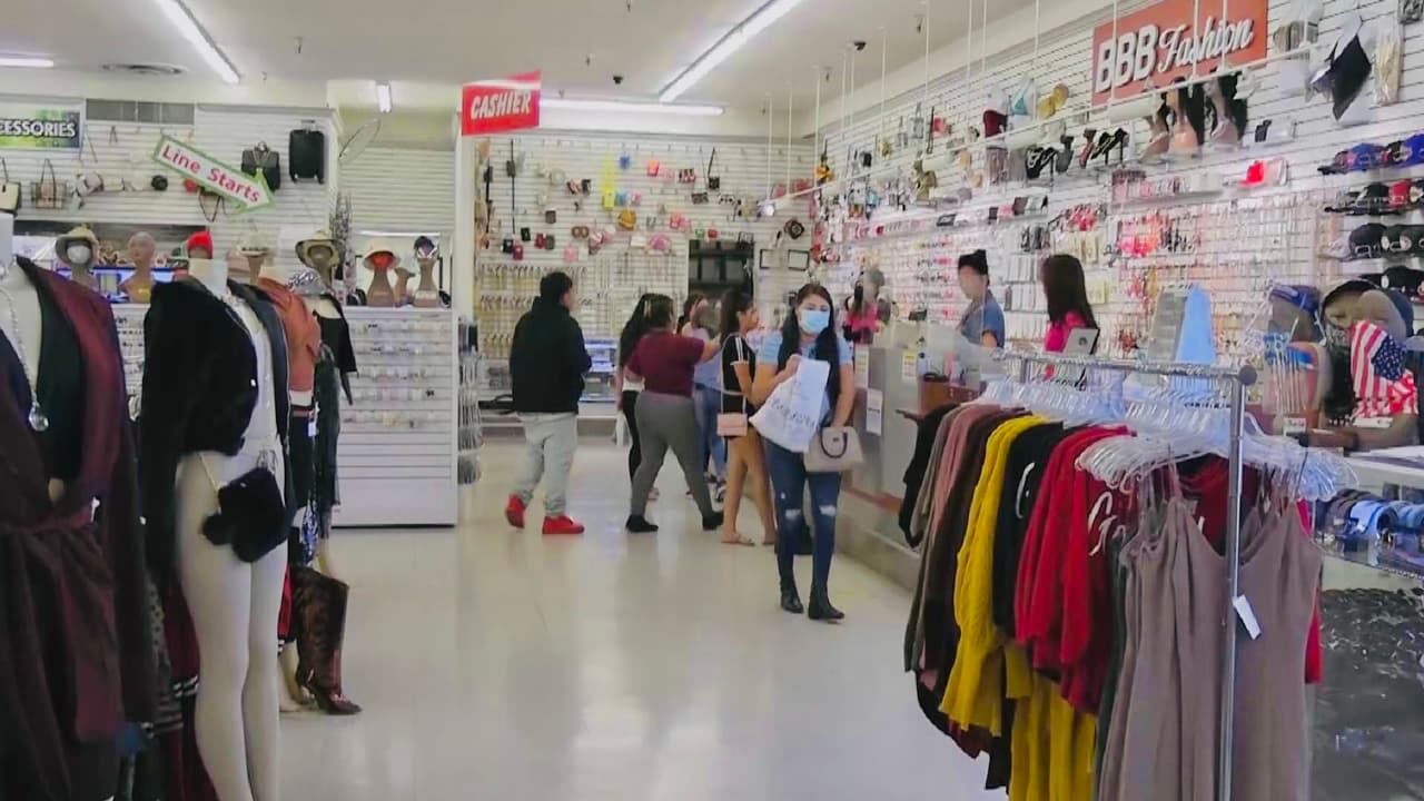 “Estamos contentos”, comerciantes de Tucson esperan incrementar sus ventas con la reapertura de la frontera