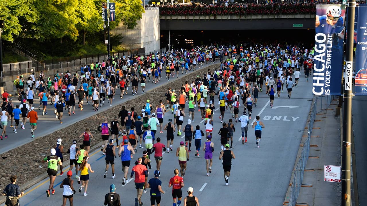 Temores a represión migratoria ensombrecen los preparativos del Maratón de Chicago