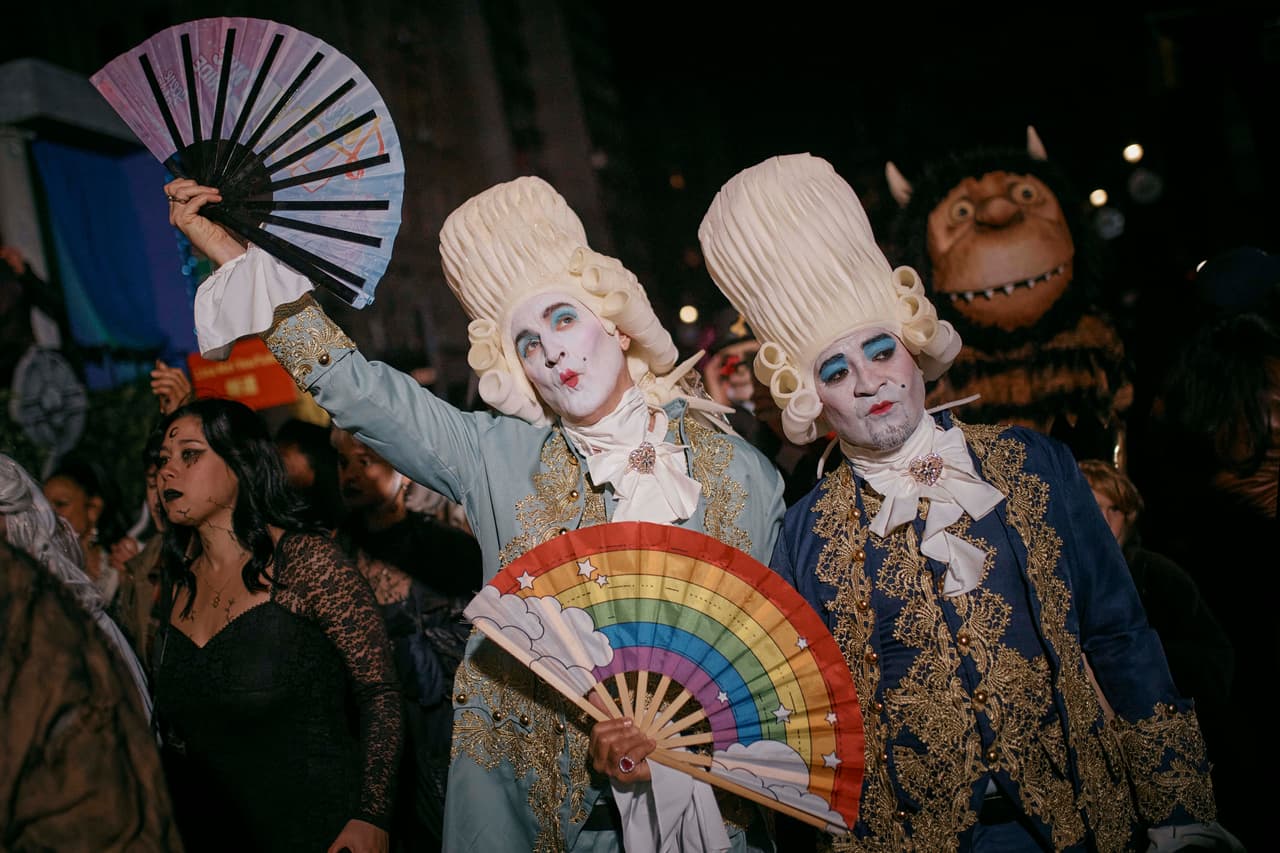 El tema de este desfile fue con motivo del regreso a la normalidad tras la pandemia.
<br>