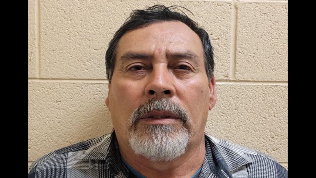 El mexicano Sergio Fernández Barbosa fue condenado por intento de abuso sexual infantil en Arizona. El inmigrante indocumentado había sido deportado y regresó por la frontera de Naco, Arizona.