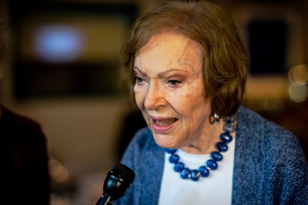 La ex primera dama Rosalynn Carter, de 96 años, recibe cuidados paliativos junto al expresidente Jimmy Carter
