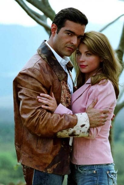 Ludwika Paleta, Alicia Machado, Aracely Arámbula, Susana González, Sandra Vidal, Mariana Seone son sólo algunas de las mujeres con las que lo han involucrado.