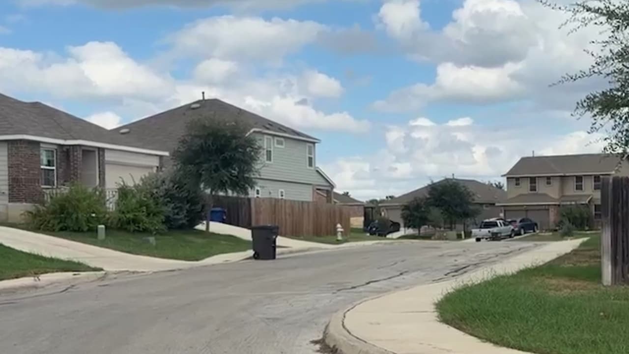 Tiroteo en zona residencial en Faldo Way deja un herido; sospechoso sigue prófugo