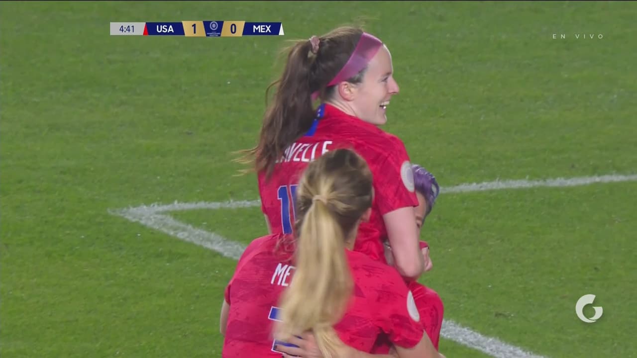 ¡Qué asistencia de Rapinoe! Lavelle pone el 1-0 sobre el Tri