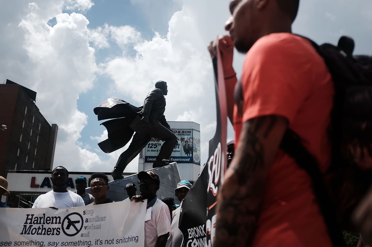 Junto a otros activistas, participaron en la iniciativa 'Enough is Enough' que protesta contra las muertes violentas.