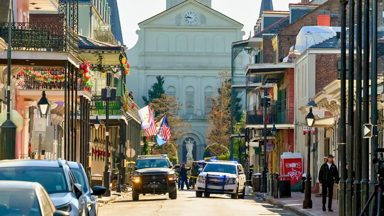 A medida que se desarrolla la investigación, las autoridades de Texas se mantienen comprometidas en respaldar la seguridad de la región y asegurar que se haga justicia por las víctimas de este acto de violencia. 
<b>Si te encuentras en una situación de emergencia y necesitas ayuda inmediata, llama al 911.</b>