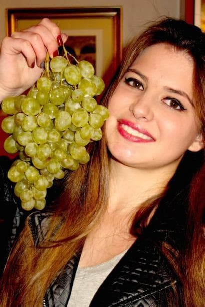 Completó la licenciatura en música para poder construir una carrera como cantante.