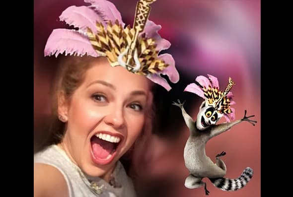 ¿Así o más divertida? Thalía se la pasa increíble en las redes.