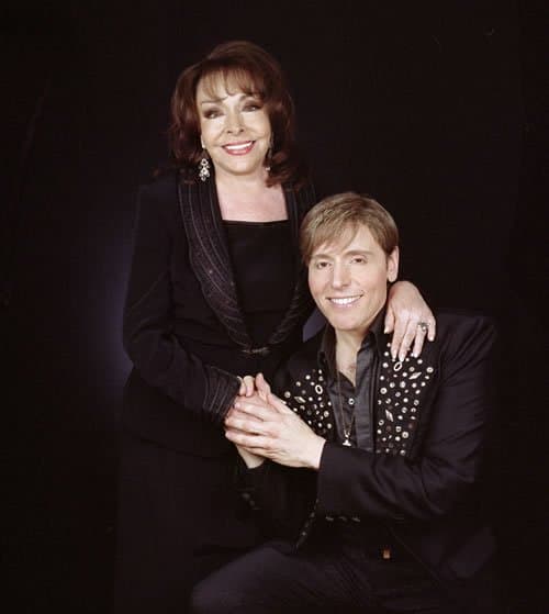 La famosa, madre del también actor Mario Iván Martínez, salió en películas clásicas como 'Danzón', 'Cómo agua para chocolate' y 'Cronos' así como decenas de novelas, tales como 'Cuna de lobos' o 'Luz Clarita'.