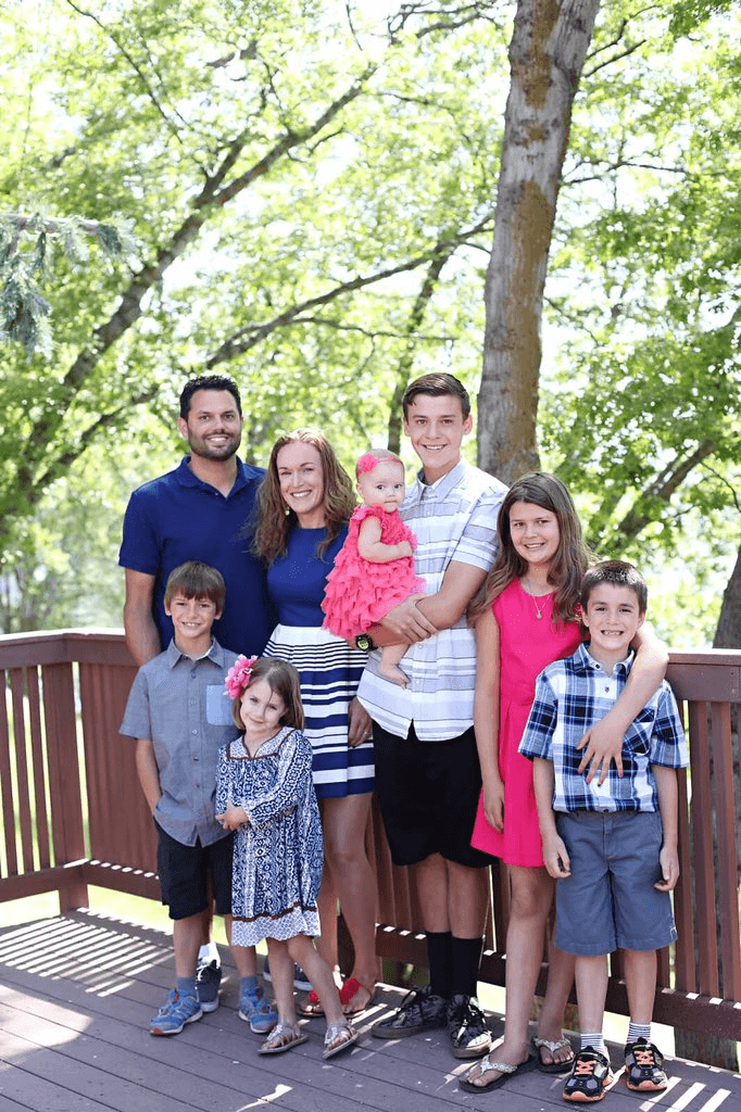 Michael Wetzel, 37 años (izda)