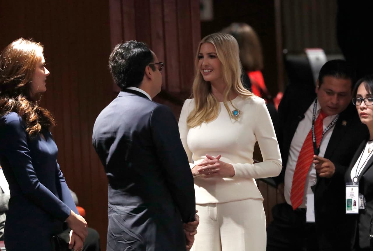 Ivanka Trump, hija del presidente Donald Trump y su asesora, viajó con la comitiva de EEUU a la toma de posesión que encabezó el vicepresidente Mike Pence.