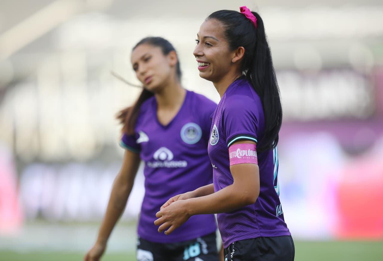 Toluca vence en casa 1-0 al Atlético San Luis, Mazatlán empata 1-1 con León, Pachuca pierde en casa 0-2 con las Tigres, Santos Laguna empata 0-0 en casa con los Xolos y Las Chivas le pegan 2-4 a las Rayadas en su propia casa.