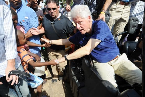 Alrededor del 30 por ciento de los $10,000 millones prometidos a Haití por la comunidad internacional fueron desembolsados aseguró Bill Clinton.