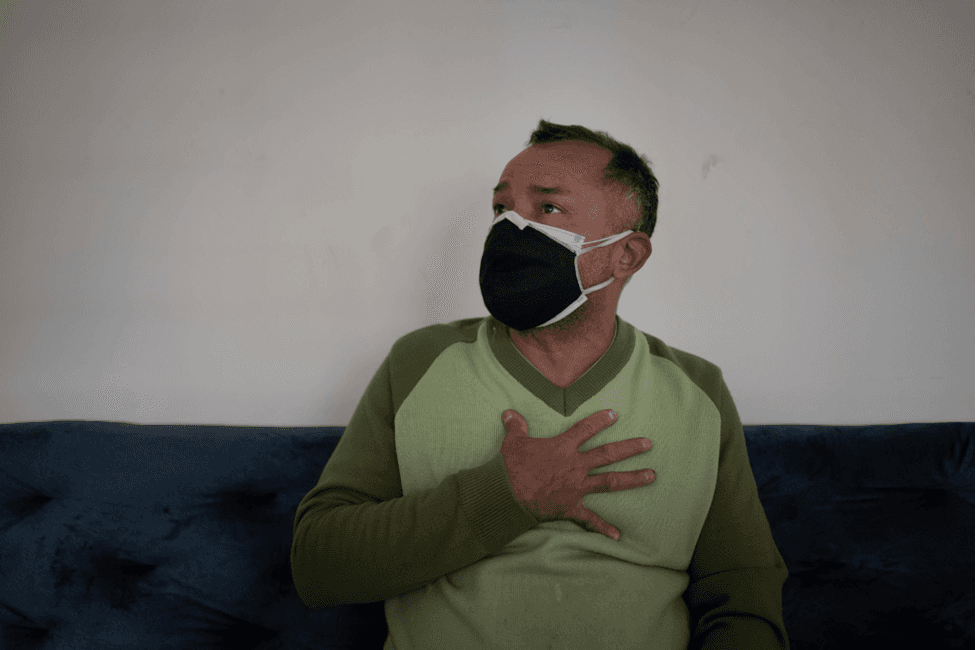 Christian David Castillo, de 26 años, hijo de Eduar Castillo, fue disparado y asesinado durante las protestas en Bogotá. Los fiscales del estado han desestimado el caso calificándolo de accidente.
<br>