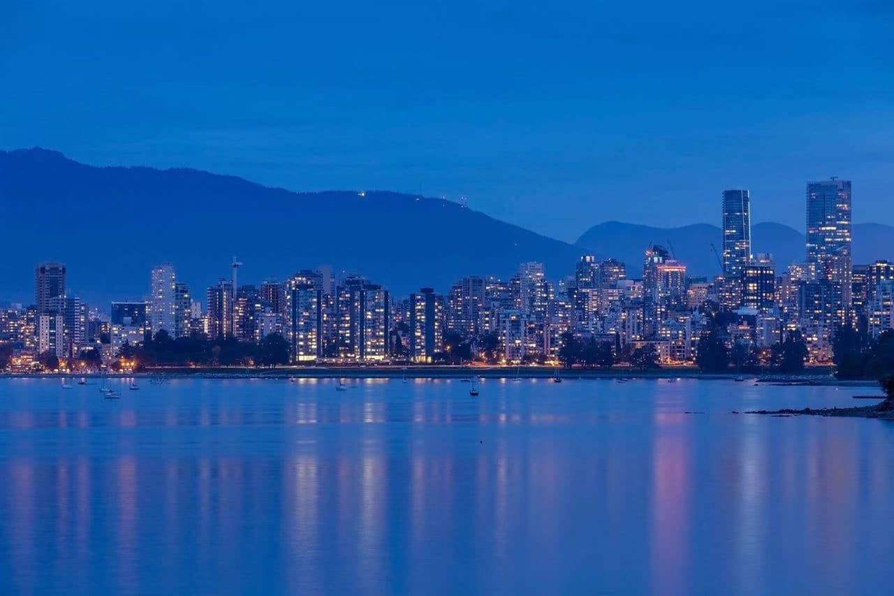 Este lunes, 20 de enero, trascendió que 
<b>Meghan Markle ha estado buscando la residencia</b> en la que su familia se establecerá en Canadá.