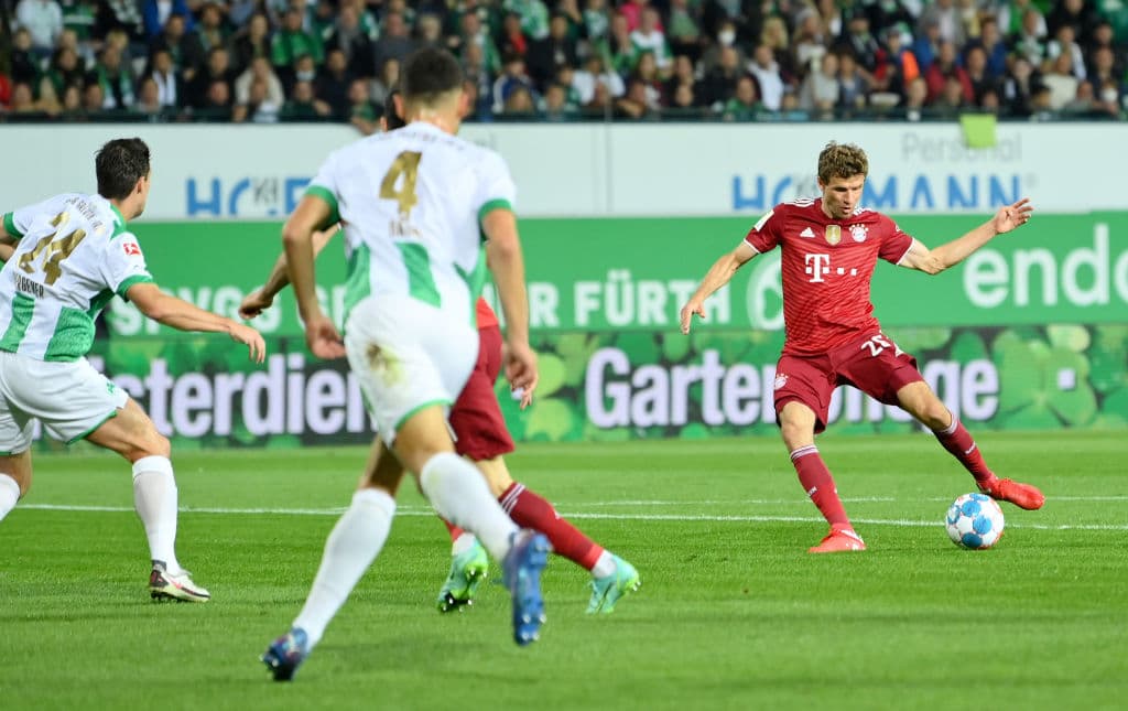 Aunque Robert Lewandowski no aparece, el Bayern Munich vence 1-3 en su visita al Greuther.
