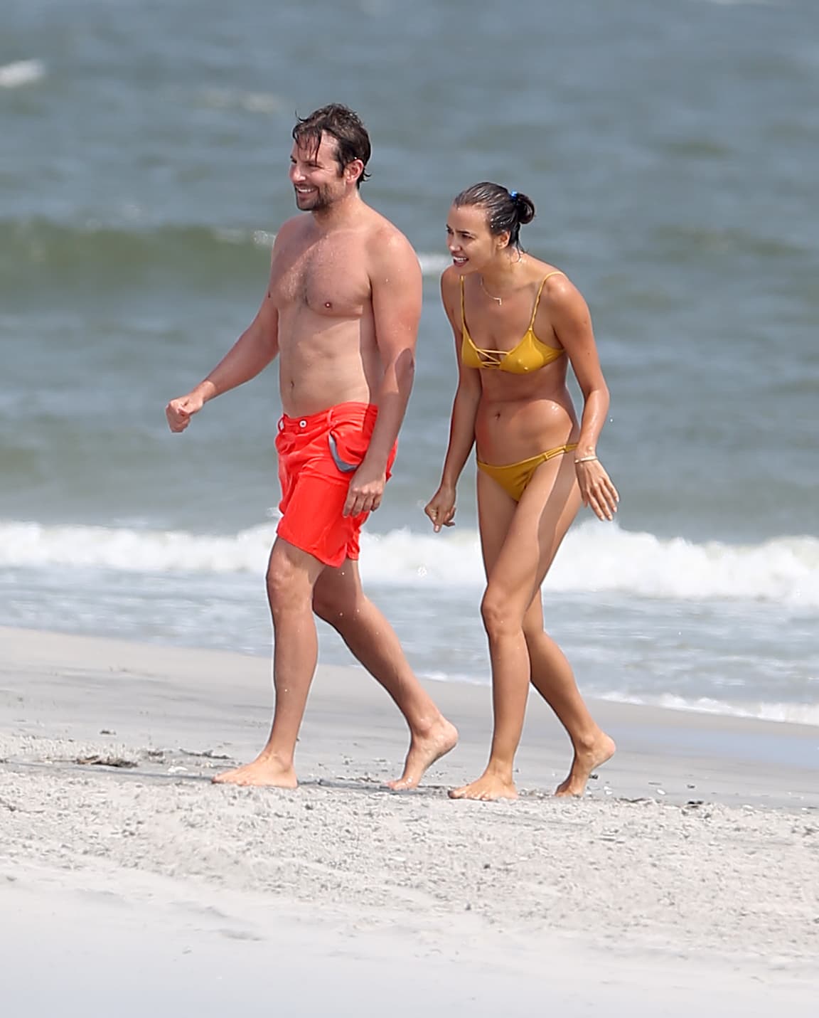 Los tortolitos no se encontraban solos.