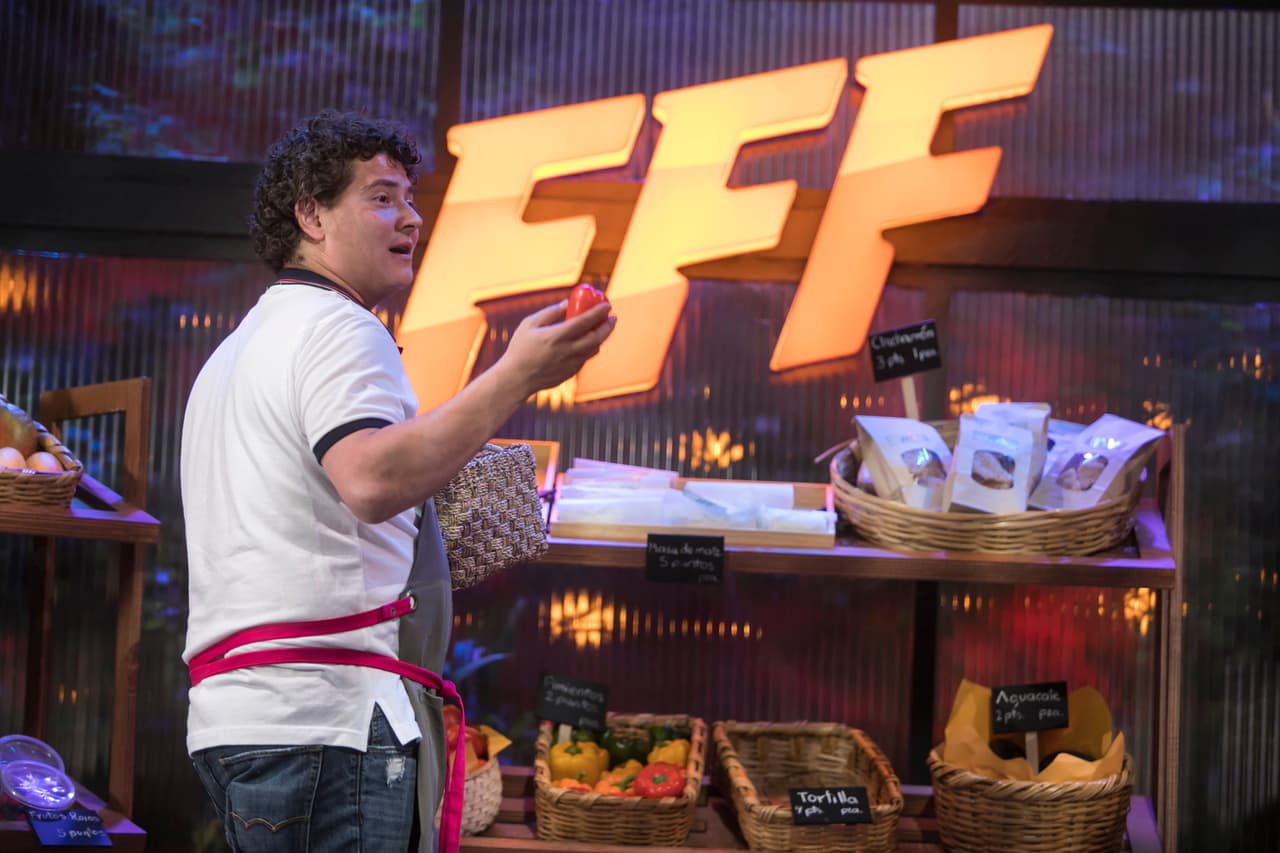 Los siguientes fueron los Gudiño, quienes alcanzaron la última canasta de huevos que había en el súper. Aunque era de codorniz.