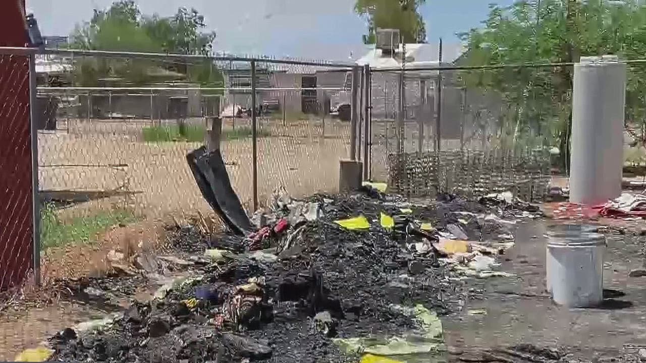 Autoridades reportaron que hubo dos muertos y cuatro heridos, entre los que se encontraba el protagonista del tiroteo. Vecinos del área y personas que estuvieron presentes narraron lo que vivieron.