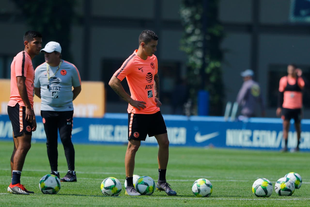 El regreso de Mateus Uribe a los entrenamiento con América es uno de los hechos que Miguel Herrera analizó durante la práctica de su equipo con miras a buscar ser más protagonistas en el Clausura 2019.