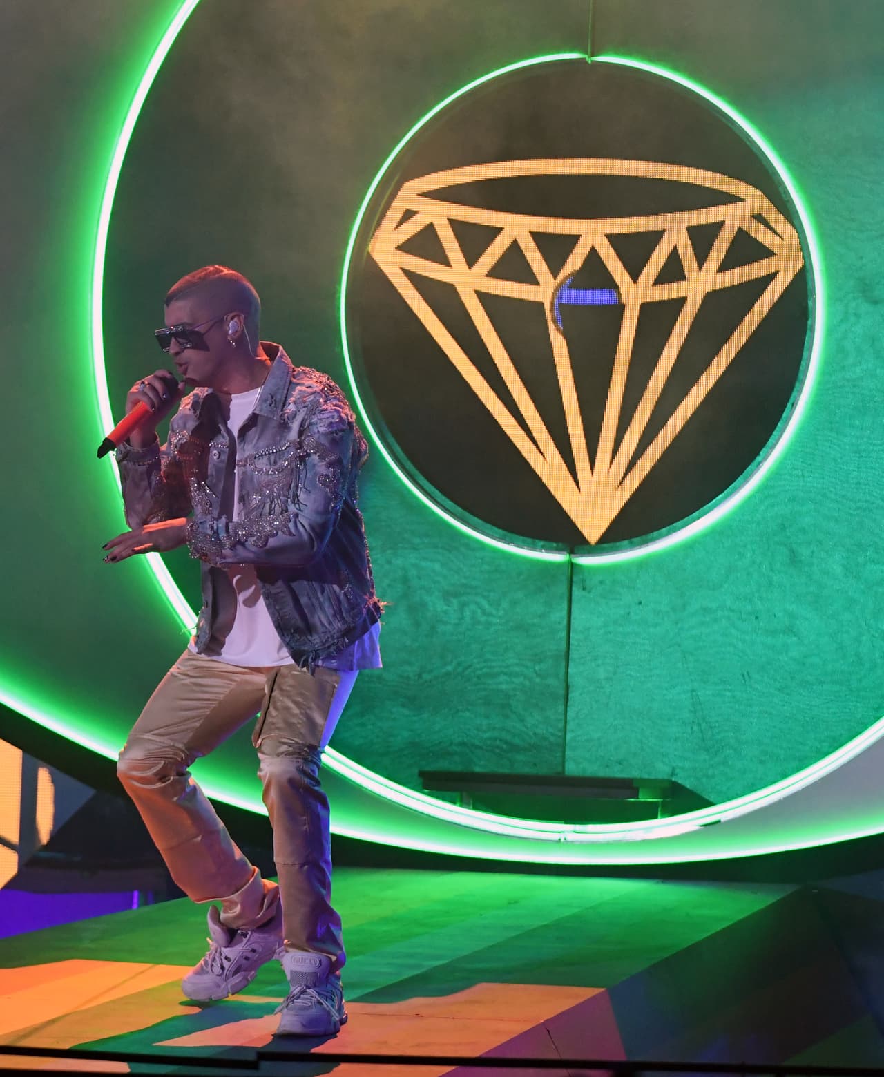 El deporte es un tema recurrente en sus canciones y pláticas.