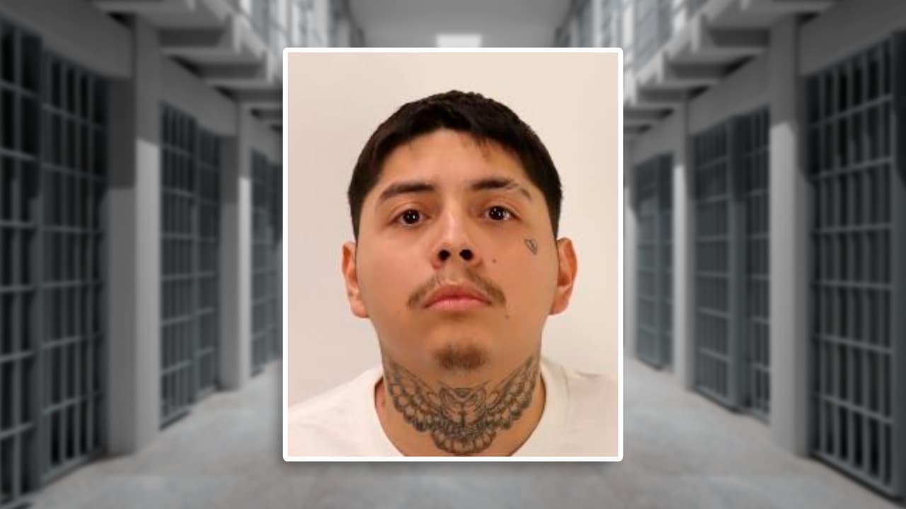 Hombre y su madre son arrestados por asesinato de joven en Indio tras intento de fuga a México