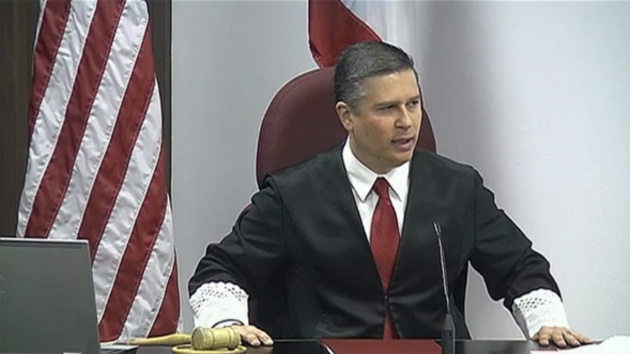 No divulgarán querella hecha contra juez Ramírez Lluch