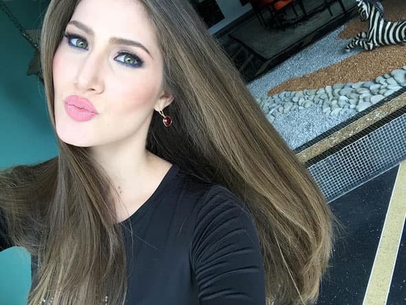 Mariam todavía no podía recuperar su cuenta en la red social.