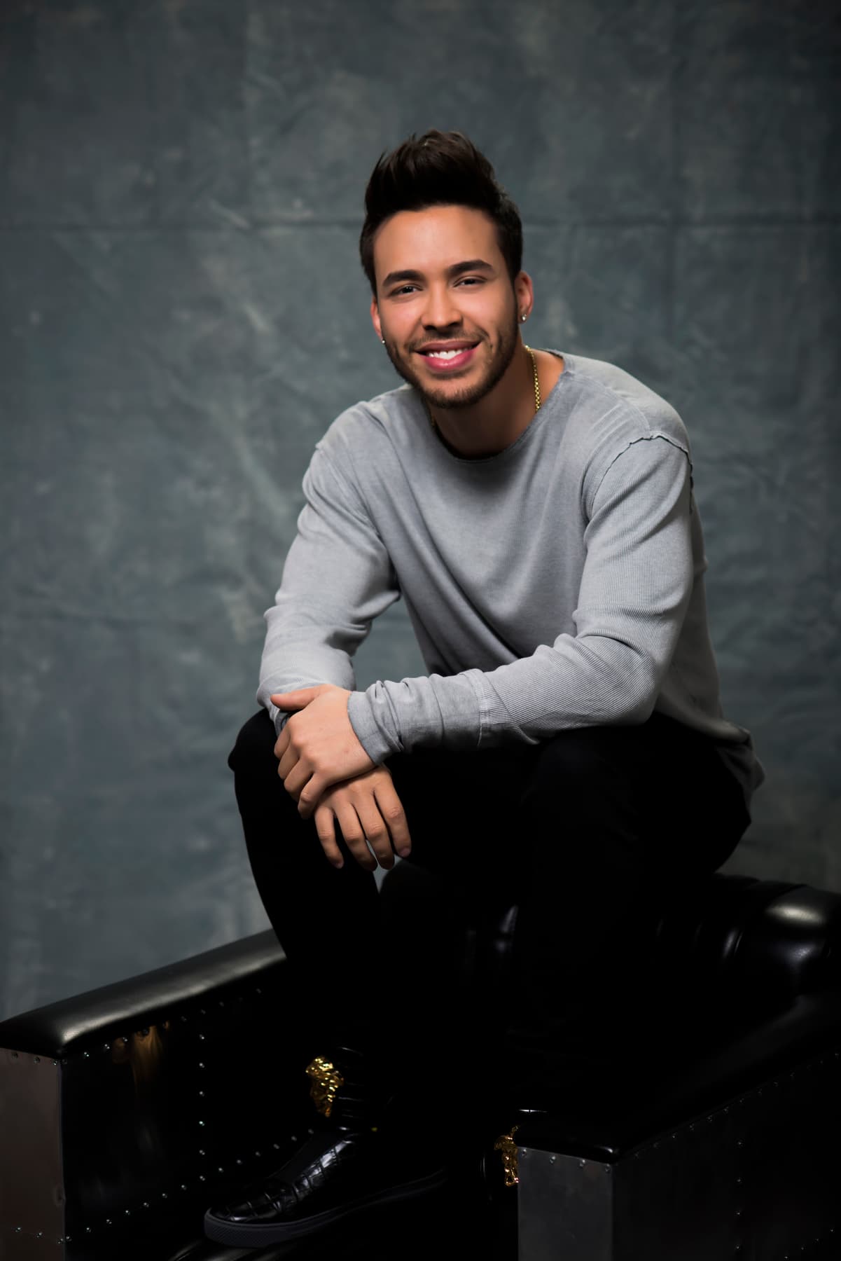 Prince Royce también se lleva tres nominaciones este año.