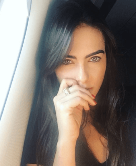 De acuerdo con el portal de Canal RCN, otros internautas le restaron importancia al comentario del intérprete de reggaetón y se concentraron en admirar la fotografía de Botero, misma que a 24 horas de su publicación llegó a superar los 9 mil 'Me gusta'.