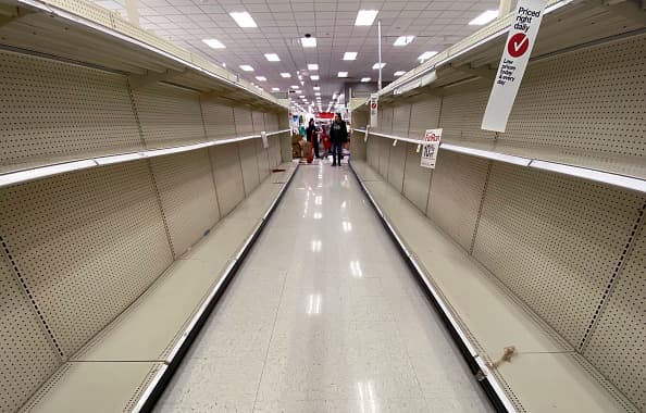 Cuando vayas a la tienda, querrás obtener entre
<b> dos semanas y un mes de medicamentos recetados. </b>