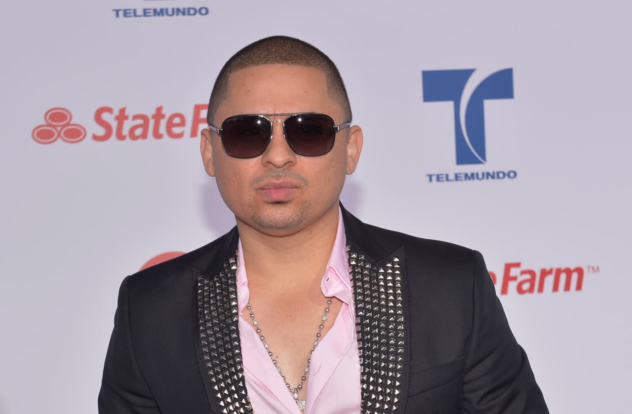 La cárcel que espera al cantante mexicano Larry Hernández