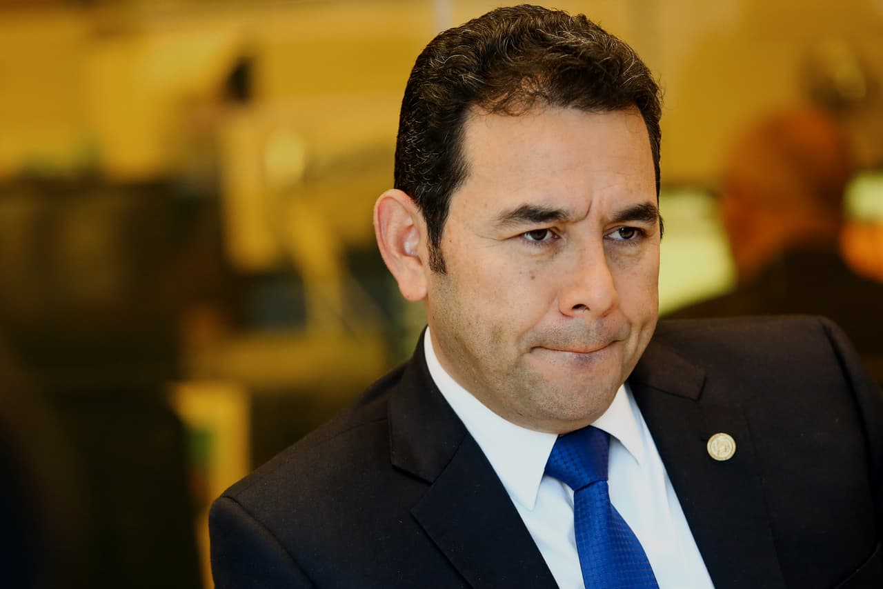 Un caso de corrupción salpica a Jimmy Morales a menos de un año de su investidura