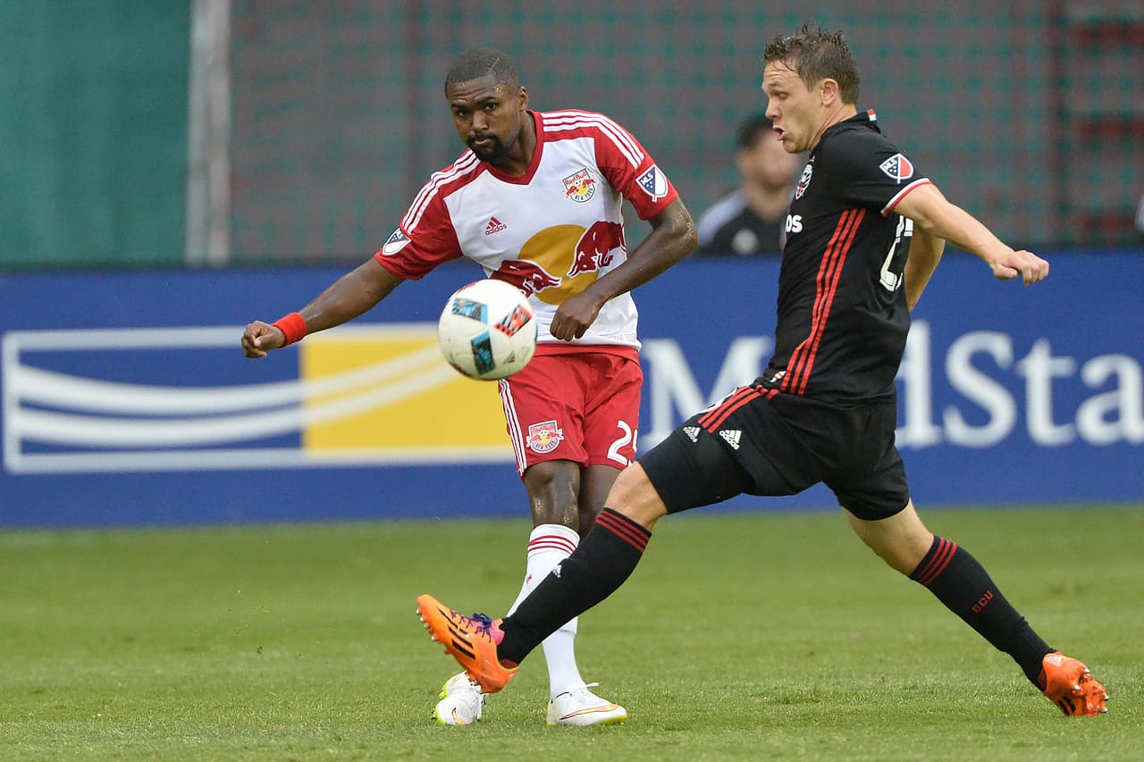 DC United remontó y rescató valioso punto en empate 2-2 ante New York Red Bulls en casa