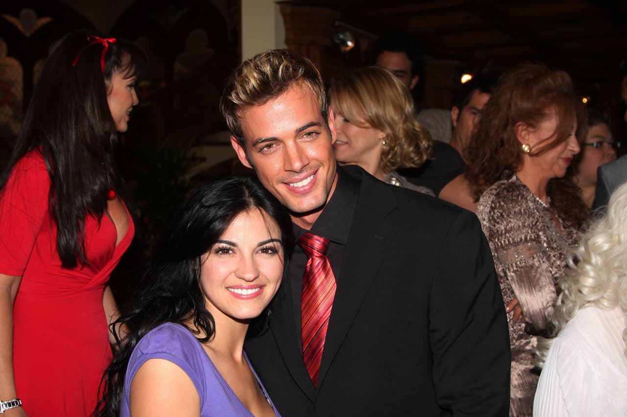 Desde '
<b>Cuidado con el ángel</b>' 
<b><a href="http://www.univision.com/temas/maite-perroni">Maite Perroni</a></b> y 
<b><a href="http://www.univision.com/temas/william-levy">William Levy</a></b> no tuvieron una buena relación laboral.