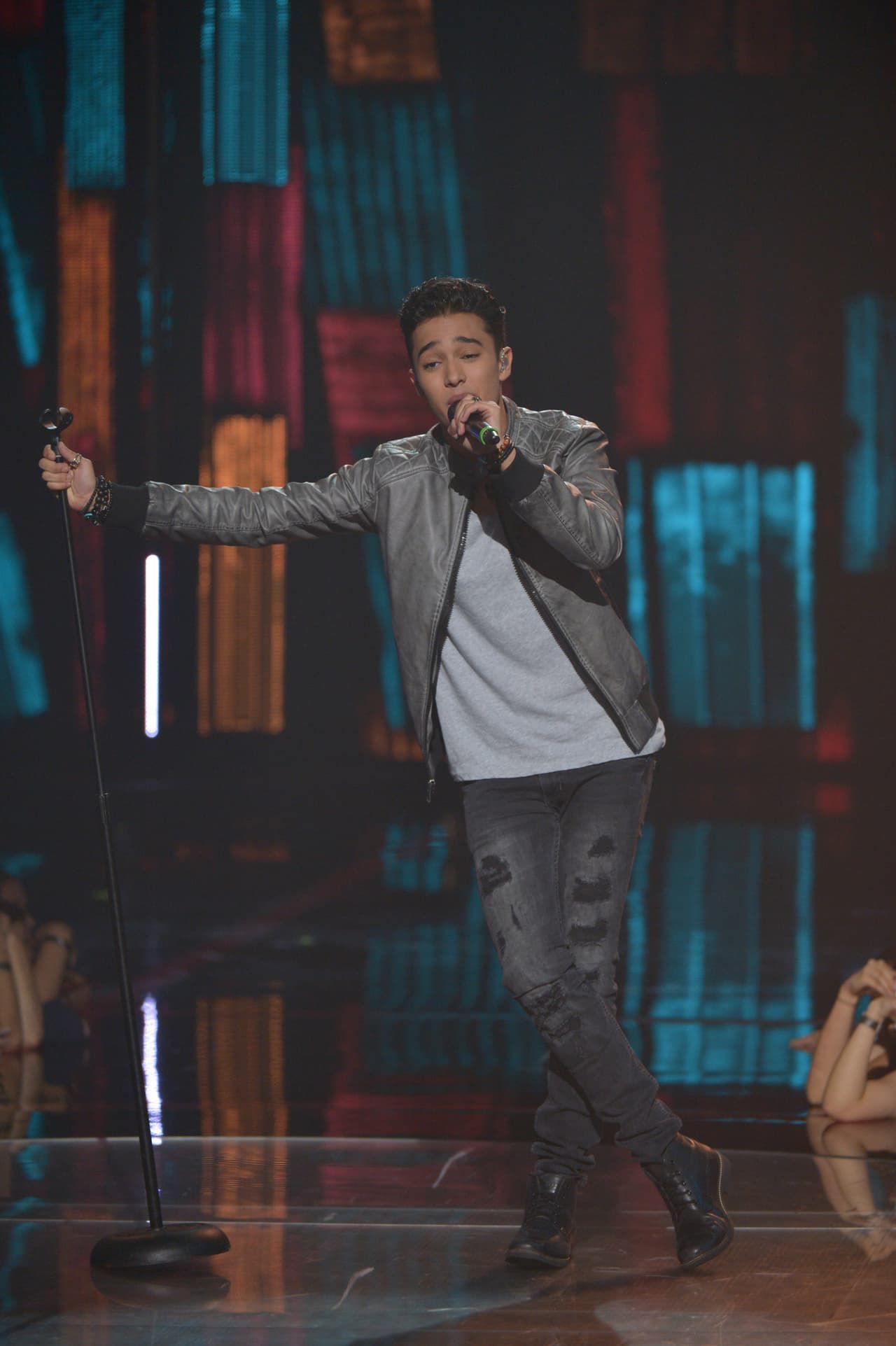 En el 5to show de La Banda nos despedimos de Aaron Bodden, Zabdiel se fue en llanto al recibir la sorpresa de su padre y Johann se quejó una vez más. Jesse y Joy y Calibre 50 fueron los invitados de la noche.