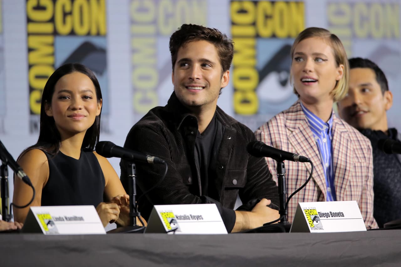 El pasado 30 de octubre, en
<b><a href="https://www.univision.com/shows/despierta-america/" target="_blank">Despierta América,</a></b> dijo sentirse orgullosa por representar a la comunidad hispana en la película, donde también aparece el mexicano Diego Boneta.