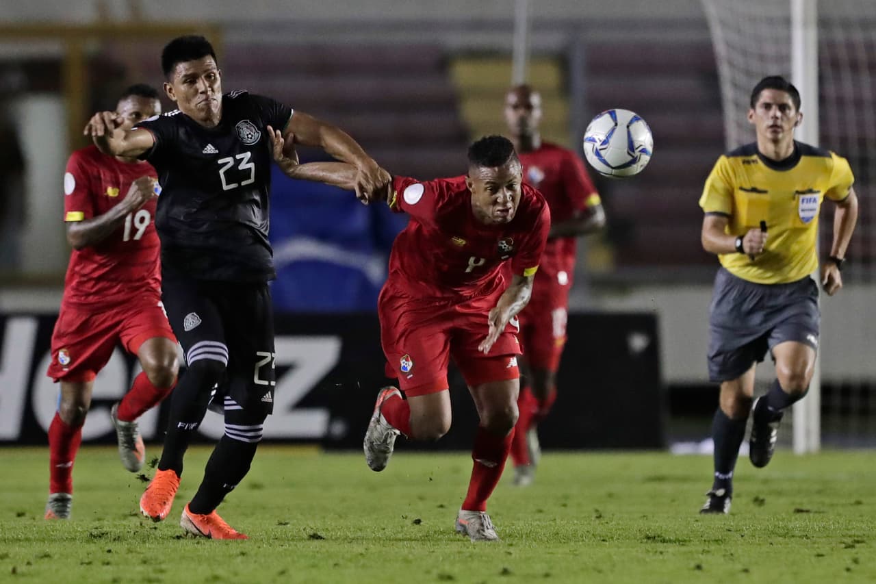 Con doblete de Raúl Alonso Jiménez y otro tanto de Edson Álvarez, México se impone 0-3 en su visita a Panamá.