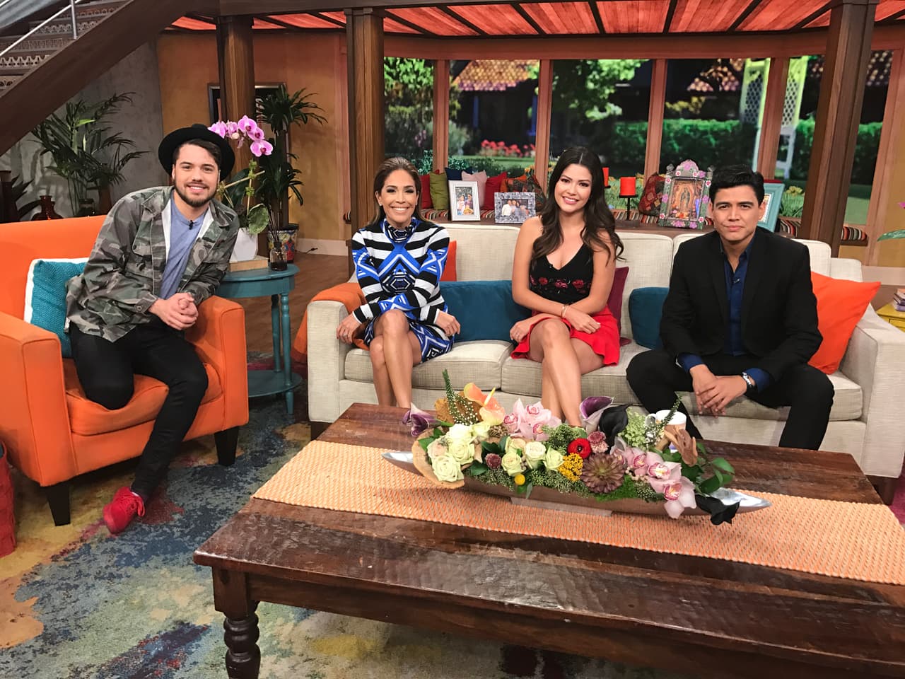 Karlita regresó y llenó de energía a sus compañeros.