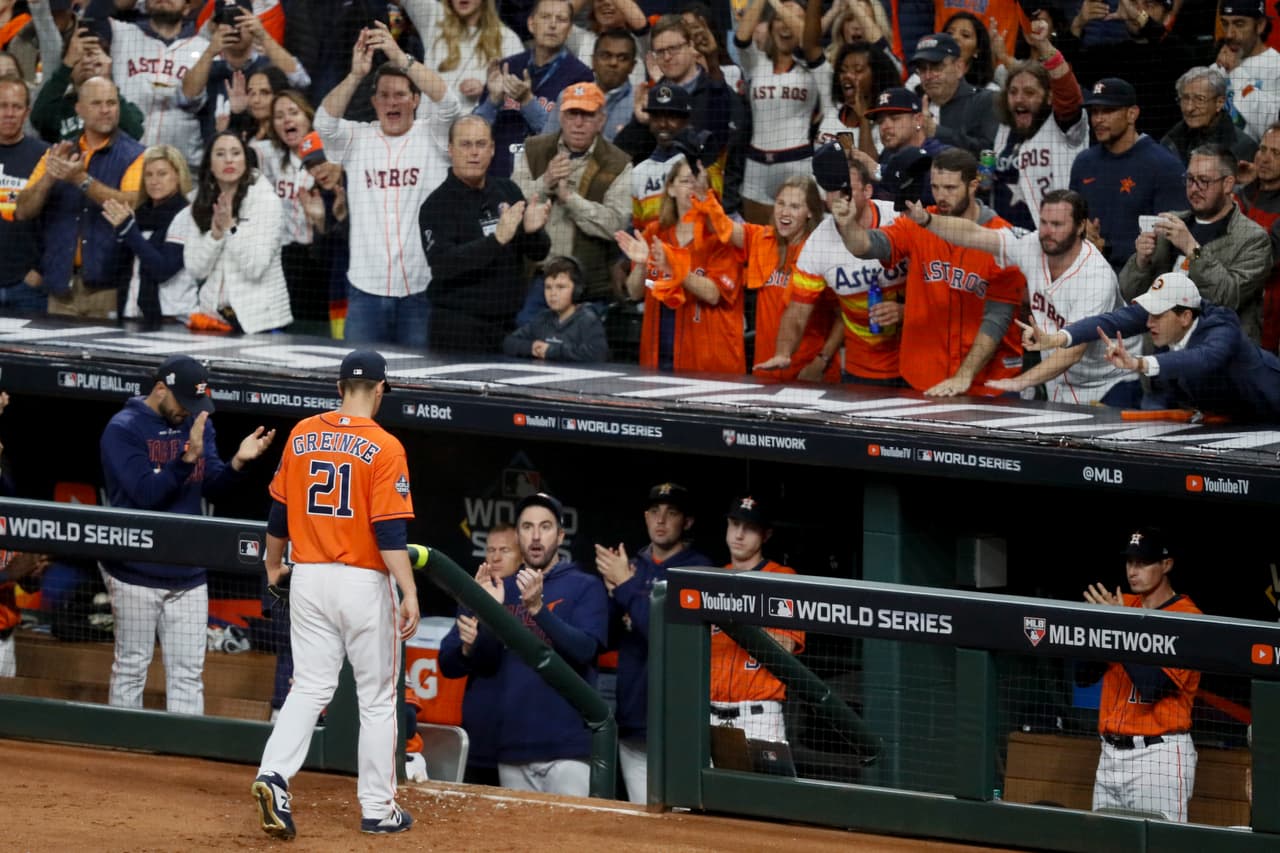 Ganan el séptimo juego 6-2 y conquistan la MLB por primera vez en su historia.