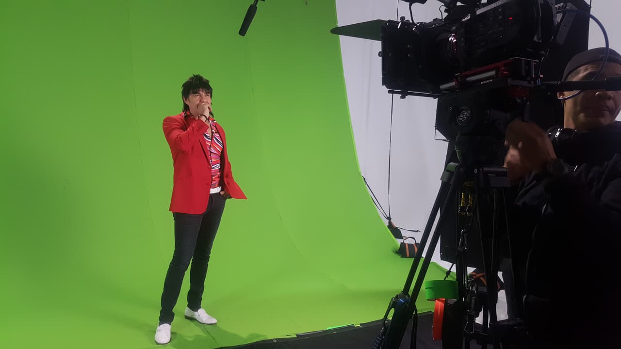 El Vitor siempre se mostró atento a las indicaciones del experto, el mero mero, o sea el director.