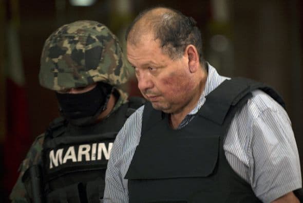 4 de septiembre. Autoridades mexicanas presentaron a Mario Cárdenas Guillén, alias "El M1", hermano de Osiel Cárdenas, quien cumple prisión en Estados Unidos, y uno de los máximos dirigentes del cártel del Golfo. Cárdenas fue detenido en el municipio de Altamira, Tamaulipas, y dirigía una de las dos vertientes en las que quedó dividido el cártel tras la muerte de su hermano Antonio Ezequiel Cárdenas Guillén, alias "Tony Tormenta", en 2010.